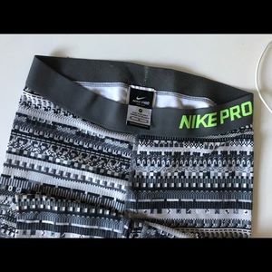 Nike Pro Leggings